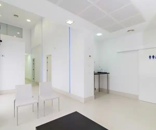 clinic renovation in dubai